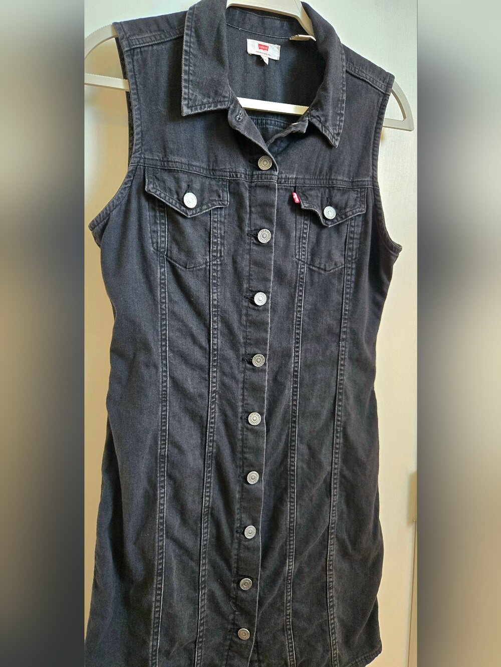 Levi's Black Denim Button-Up Sleeveless Dress - Picture 2 of 4